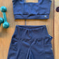 CONJUNTO FITNESS CANELADO PRETO- BERMUDA COM BOLSO E TOP