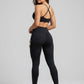 Conjunto Fitness - Leggings Lisa e Top alça ajustável.